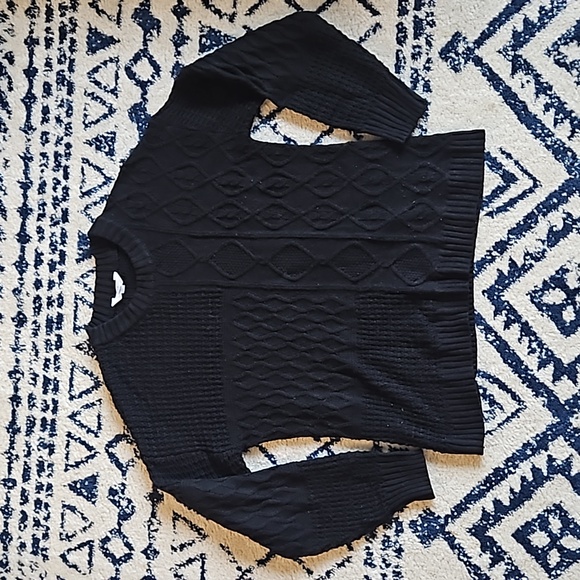 *FREE Sz L Time and Tru Black Light Cable Sweater - Picture 1 of 9